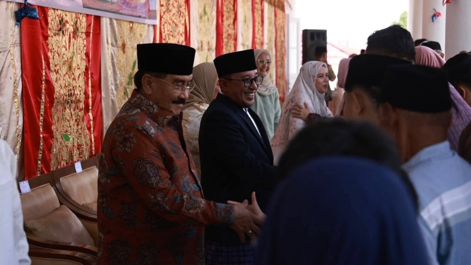 Shadiq Pasadioge Berlebaran sambil Serap Aspirasi