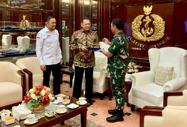 Dukungan Pengembangan Alutsista TNI AL Harus Diperkuat