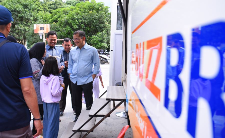 Asep Hadirkan Bus BRI di Bogor untuk Permudah Pencairan Beasiswa PIP