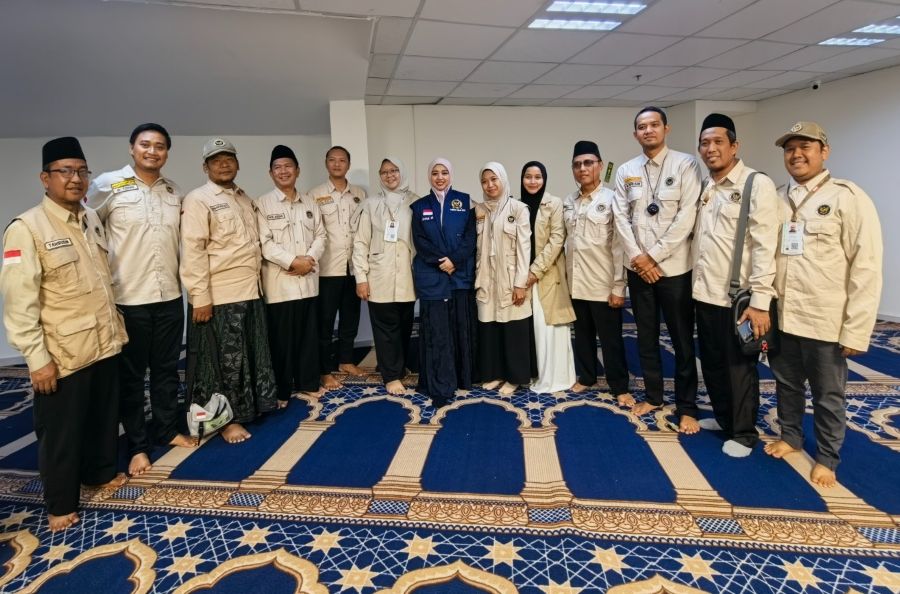 Dini Rahmania Gelar Doa Bersama Jemaah Probolinggo Raya di Mekah