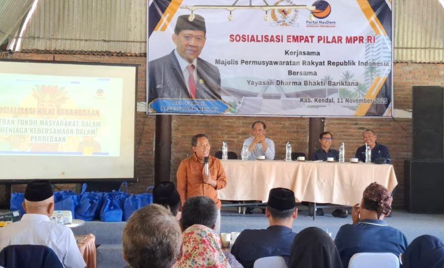 Fadholi Ingatkan tentang Pentingnya Merawat Budaya Gotong Royong