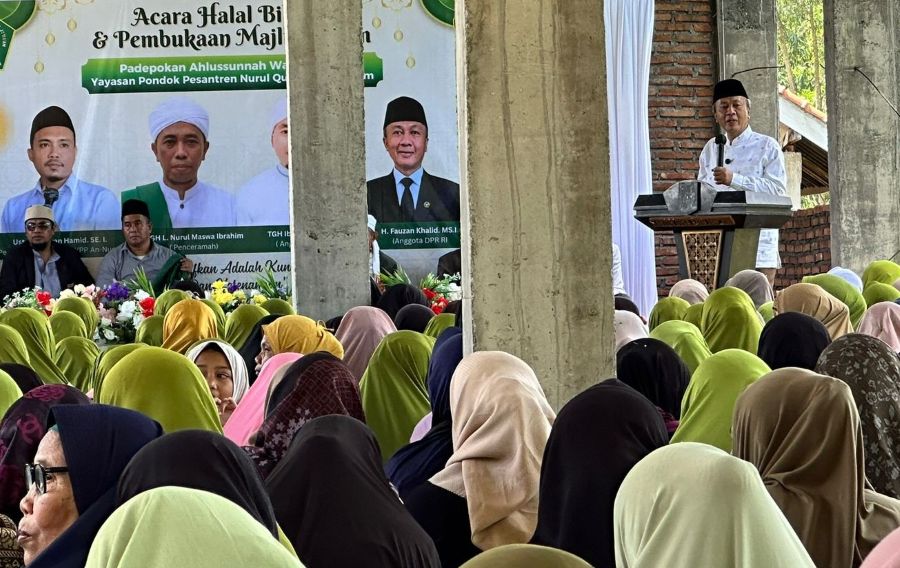 Pesantren Diharapkan Mampu Menyeimbangkan Kecerdasan Intelektual dan Akhlak