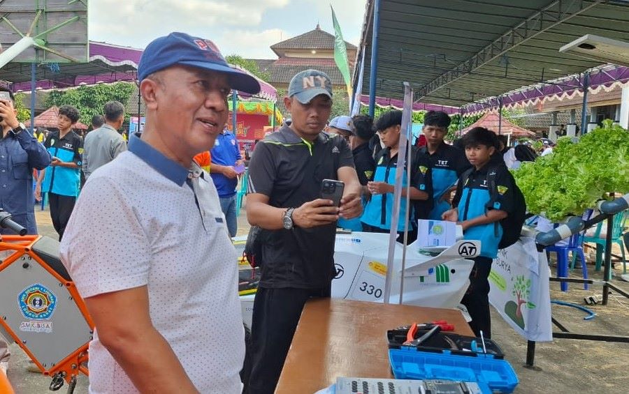 Fauzan Khalid Memotivasi Siswa SMK untuk Membekali Diri dengan Pengetahuan dan Keterampilan Mumpuni