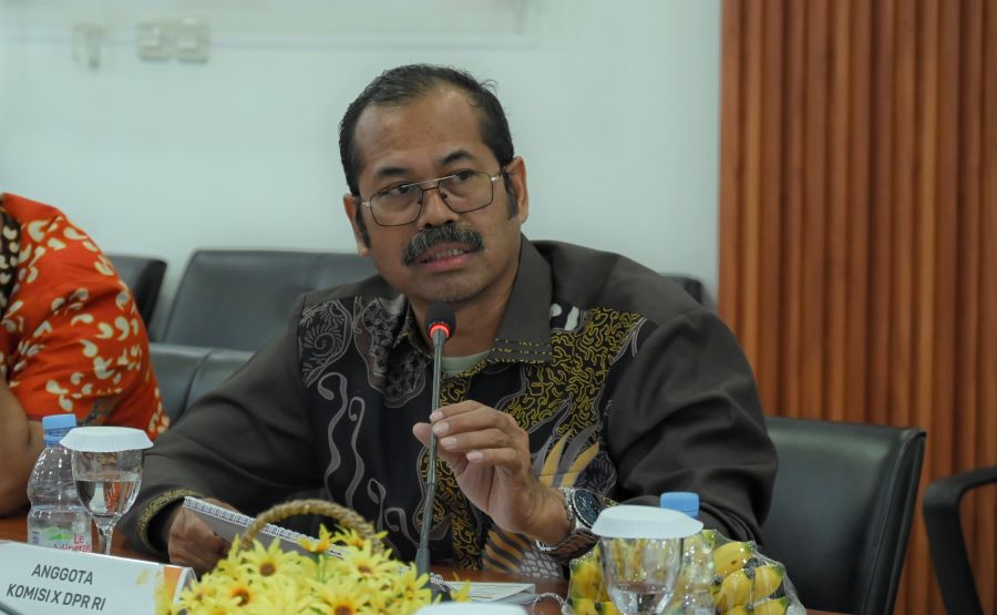 Furtasan Ingatkan Pemerintah jangan hanya Fokus pada Sekolah Negeri
