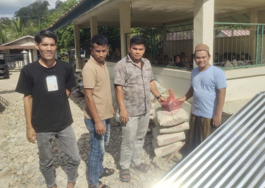Muslim Ayub Bantu Pembangunan TPA di Kluet Tengah Aceh