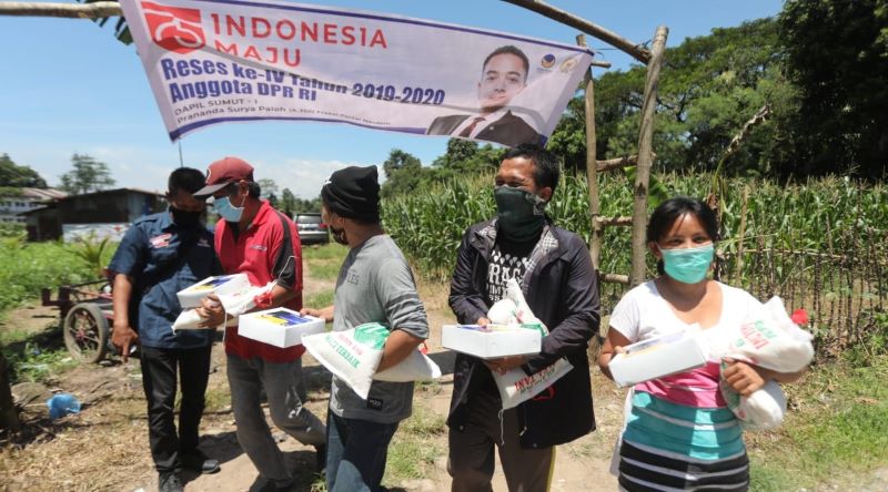 Prananda Surya Paloh Kembali Salurkan Bantuan Sosial