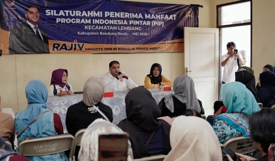 Rajiv Salurkan Beasiswa PIP untuk Siswa Berkebutuhan Khusus