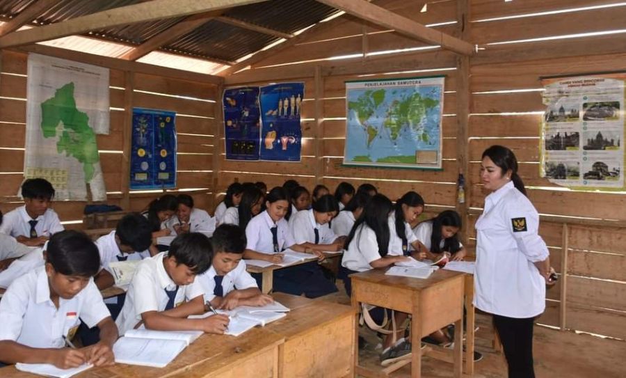 Eva Rataba Tekankan Pemerataan Pendidikan Berkualitas