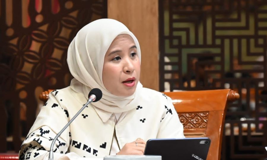 Siswa Bunuh Diri tidak Mampu Beli Buku dan Pulpen, Ratih Pertanyakan PIP