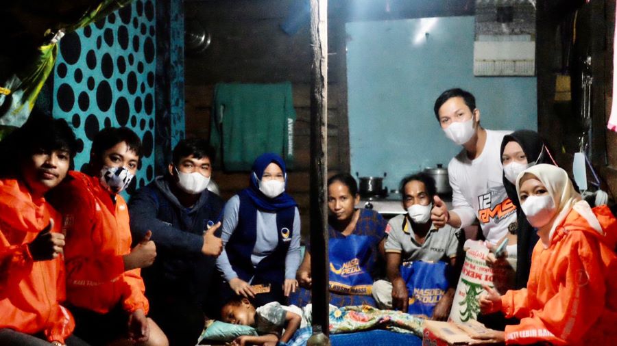 RMS Instruksikan NasDem Milenial Pinrang Bantu Keluarga Burhan