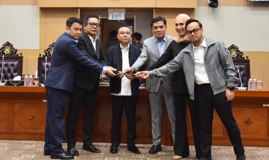 Rusdi Masse Resmi Jabat Wakil Ketua Komisi III DPR Gantikan Ahmad Sahroni