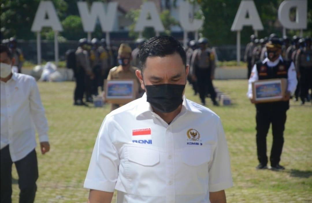 Ahmad Sahroni Minta Polisi Bijak Gunakan UU ITE