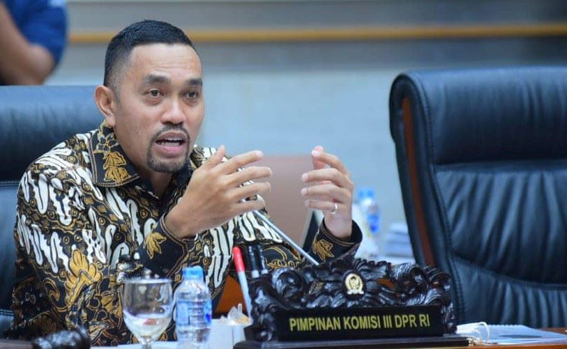 Sahroni Dukung Kejagung Jerat Korporasi dalam Kasus Korupsi Tata Kelola Emas