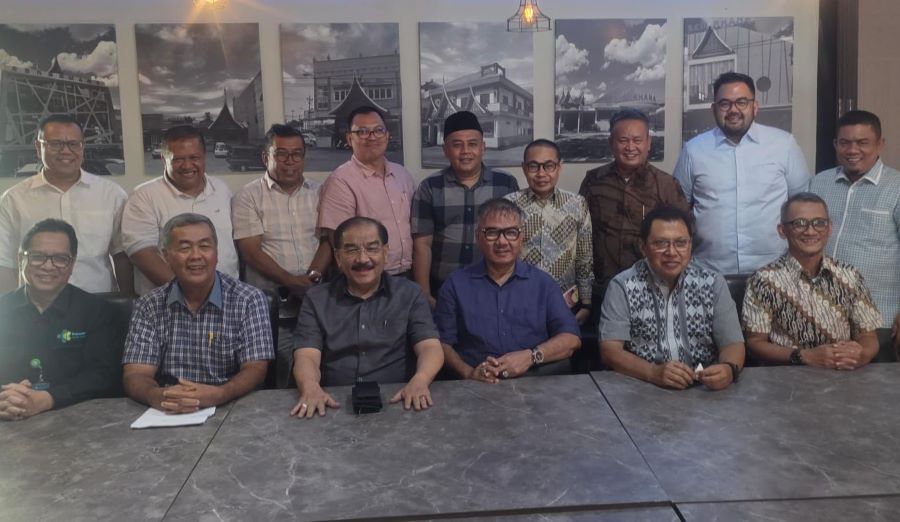 Shadiq Terima Aspirasi Tokoh Masyarakat Tanah Datar