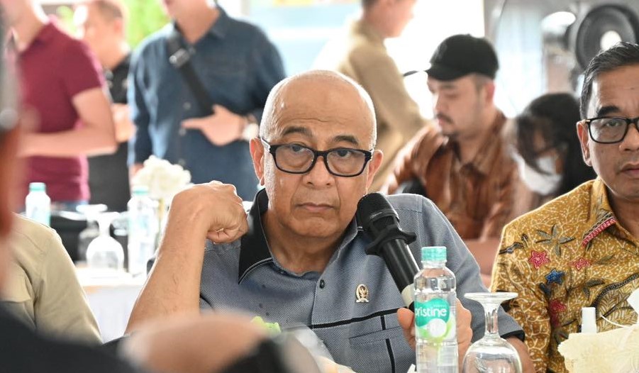 Syarief Alkadrie Soroti Rendahnya Kualitas Jalan Tol di Luar Jawa