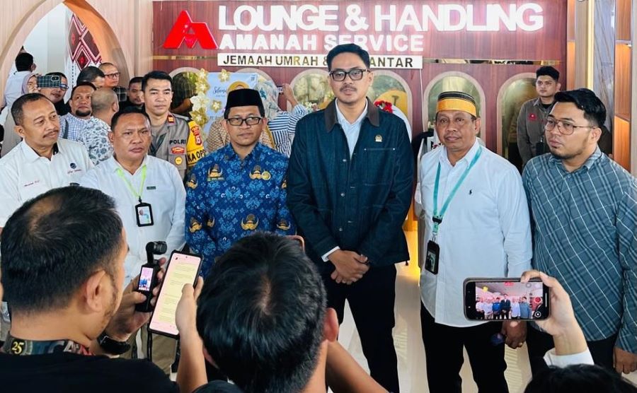 Teguh Iswara Resmikan Lounge Layanan Umroh Pertama di Indonesia