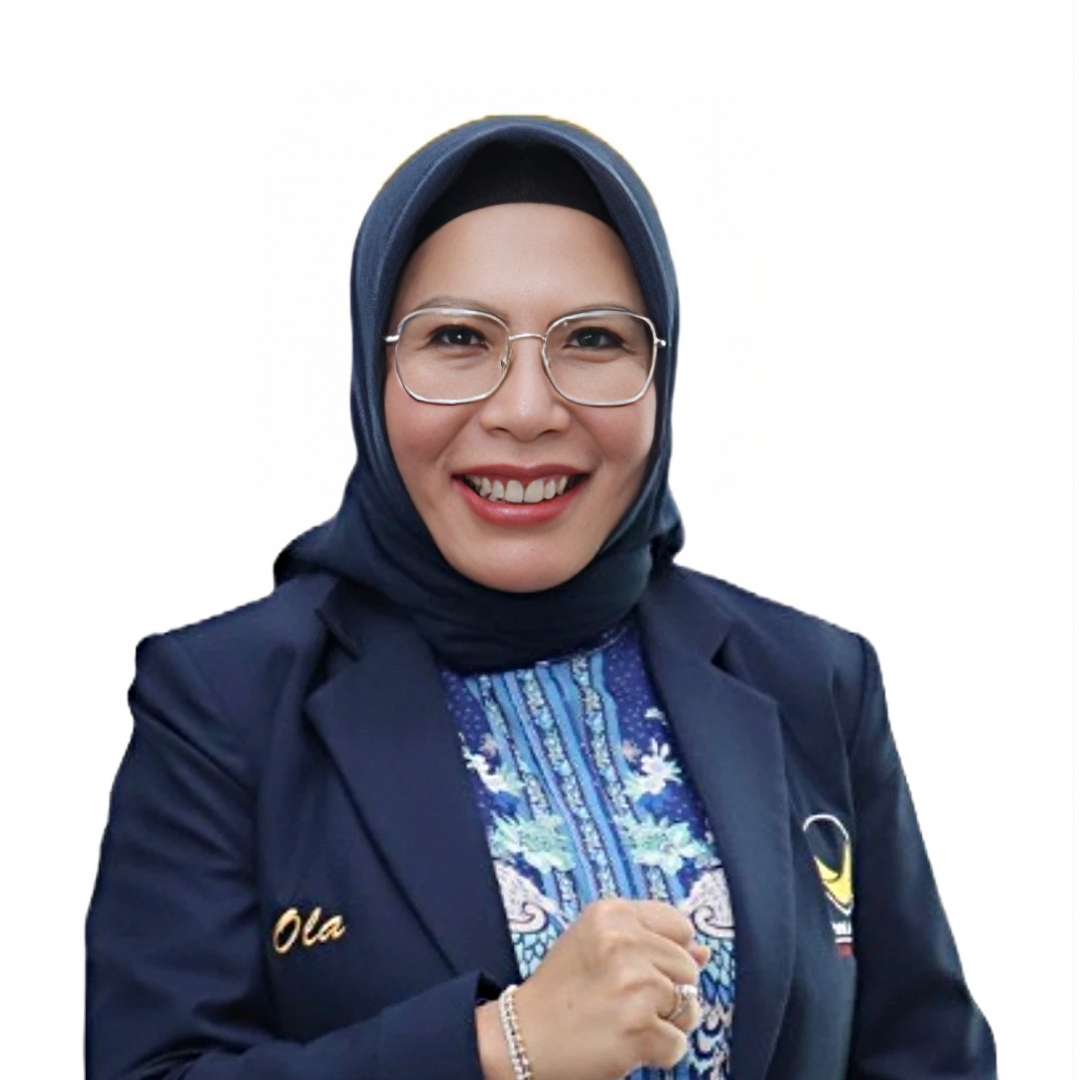 Lola Nelria Oktavia